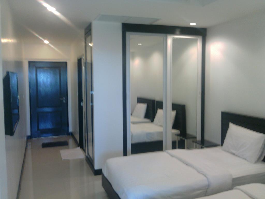 Eden Resort Karon Quarto foto